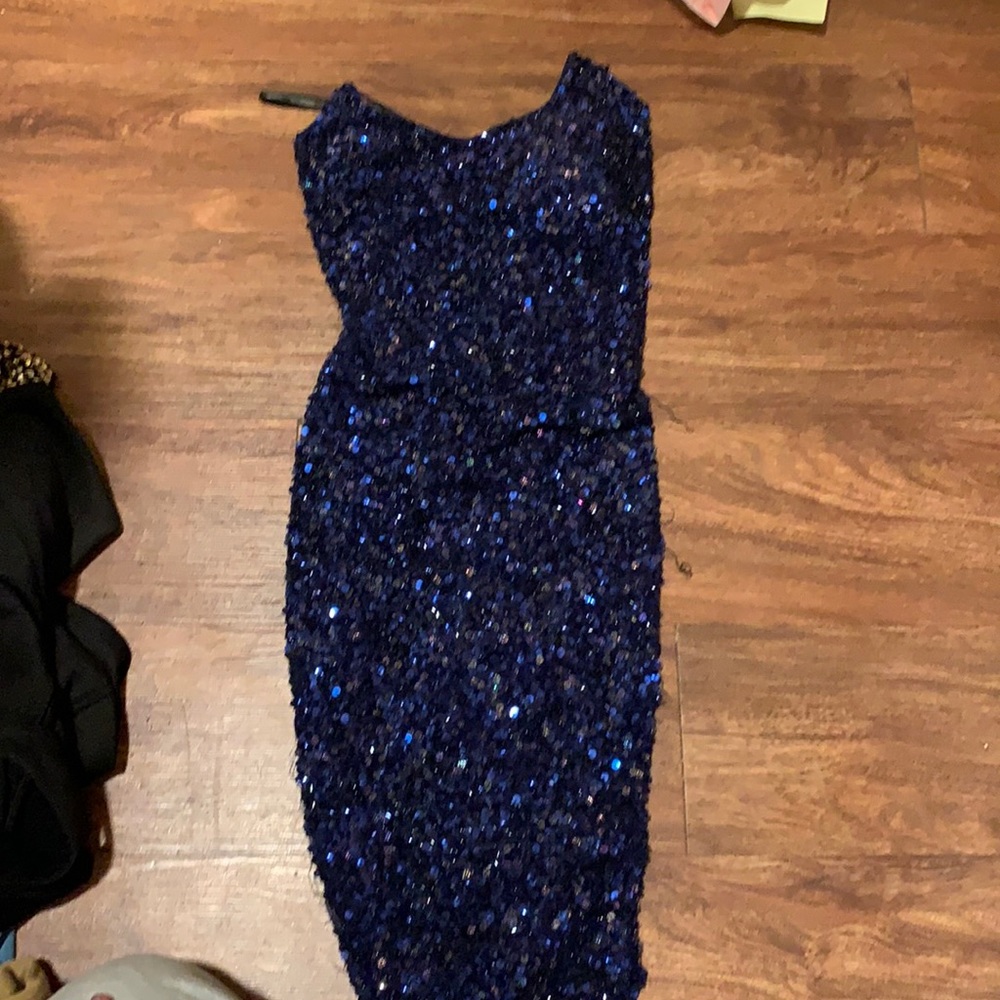 Women’s homecoming dress size 10 (runs smaller)